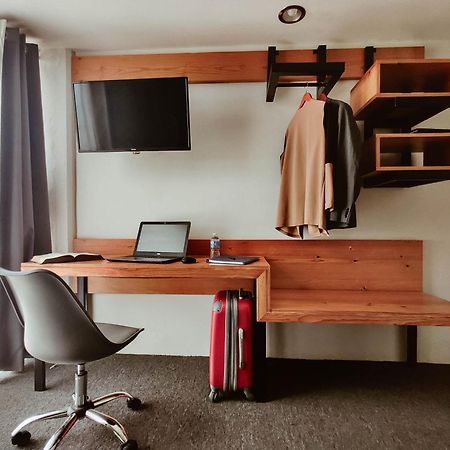 Hotel Brisas Express San Cristobal de las Casas Ngoại thất bức ảnh