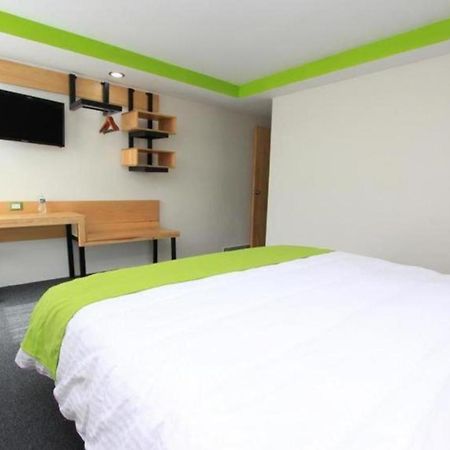 Hotel Brisas Express San Cristobal de las Casas Ngoại thất bức ảnh